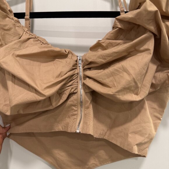 SEEK THE LABEL/TWO-PIECE SET/RUFFLED CROP TOP AND PLEATED PANTS/SIZE: MEDIUM - Picture 7 of 9